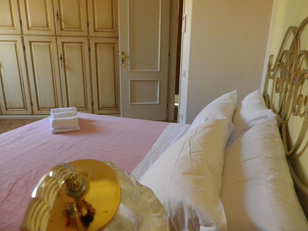 Ferienwohnung La Terrazza Lucca Zimmer foto